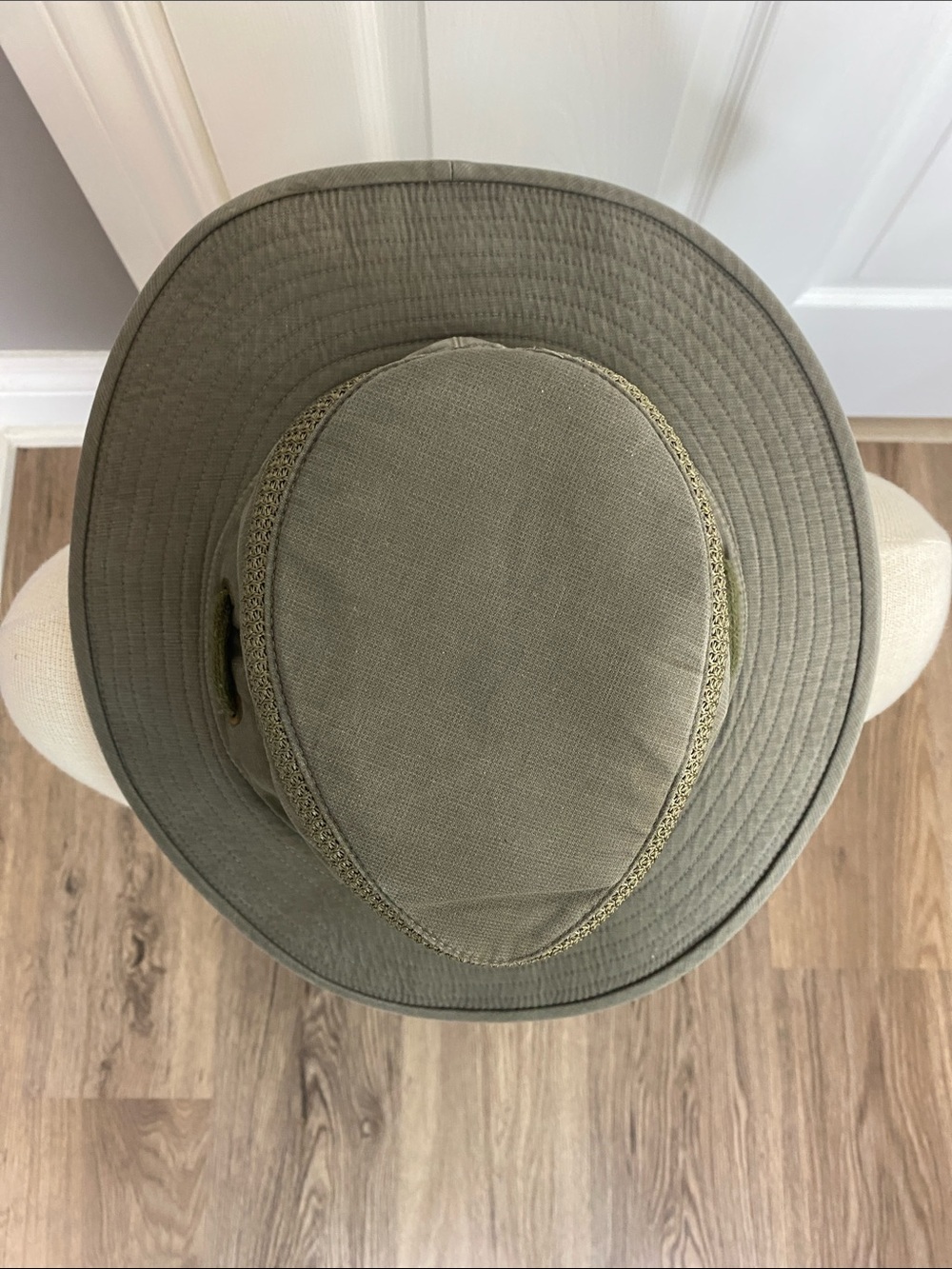 Tilley T4MO Organic Airflo Hiker Hat Gorpcore Olive 7 1/2 - Picture 16 of 16